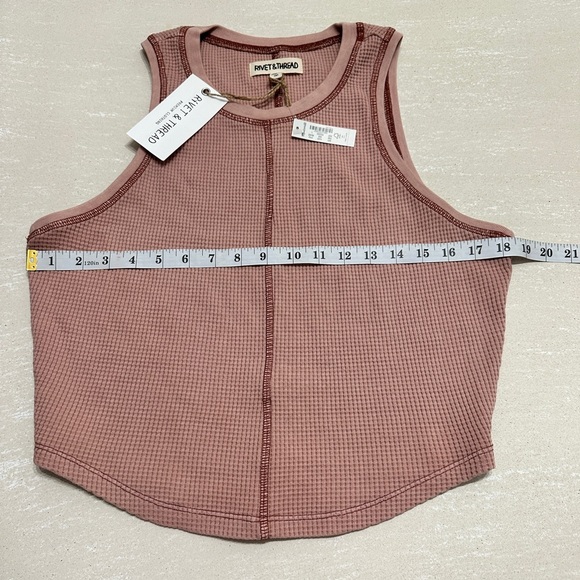 NWT limited edition Rivet and Thread cropped waffle knit fitted tank size L - Picture 9 of 9